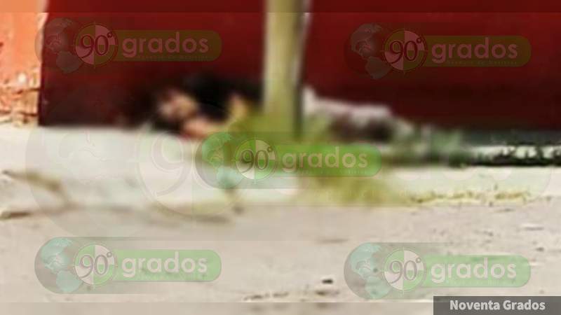Motosicarios asesinan a El Chuki en fraccionamiento de Valle de Santiago , Guanajuato 