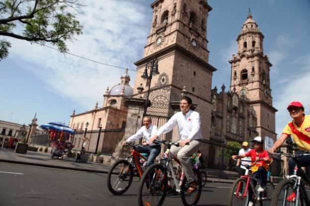 Presenta Alfonso Martínez propuestas para fomentar movilidad y uso de la bicicleta - Foto 0 