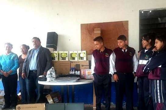 Recupera Gobierno estatal 5.7 mdp de programa federal para aplicar en CECyTEM‏  
