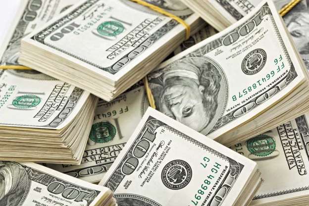Dólar se cotiza en hasta 17.69 pesos 