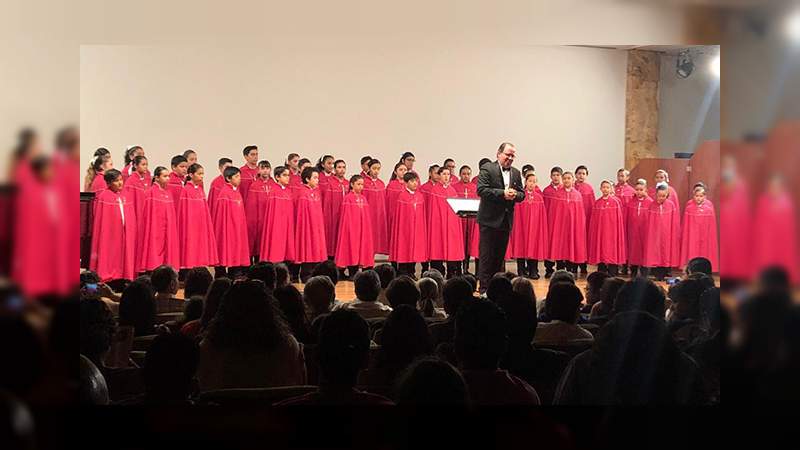 Niños Cantores de Morelia conquistan el Palacio de Bellas Artes 