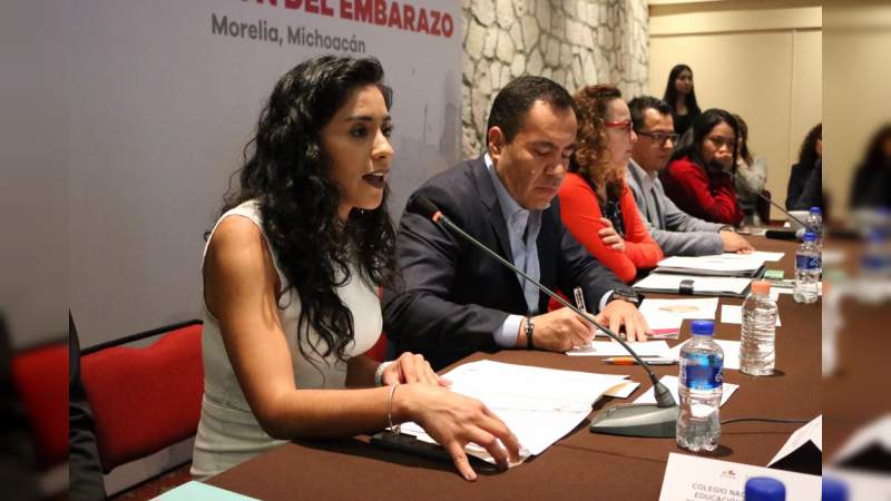 Encabeza Carlos Herrera Tello sesión del Grupo Estatal para la Prevención del Embarazo en Adolescentes - Foto 3 