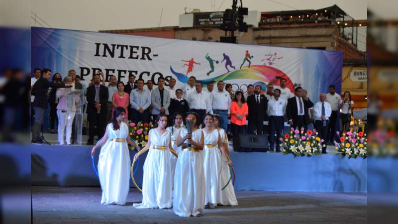 En la plaza Valladolid de Morelia, arranca el XVI Encuentro Deportivo, Cultural y Académico INTER - PREFECOS 2019 