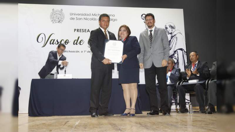UMSNH entrega Presea Vasco de Quiroga a siete nicolaitas distinguidos - Foto 0 