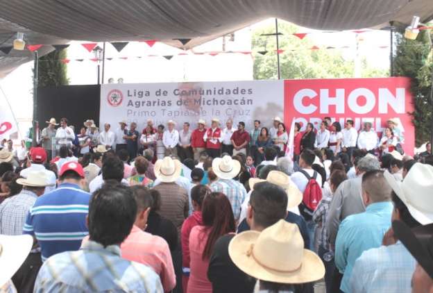 “Con el apoyo de campesinos, vamos por carro completo”, dice Chon Orihuela 
