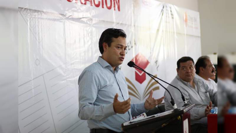 INEA inagura la primera escuela municipal de educación para adultos en el país - Foto 0 
