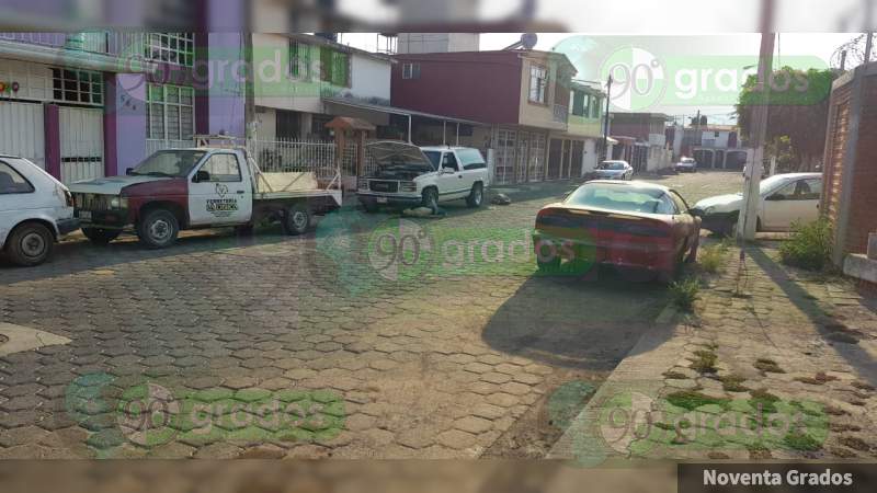 Ejecutan a dos hombres en la colonia fovissste de Uruapan, Michoacán - Foto 1 