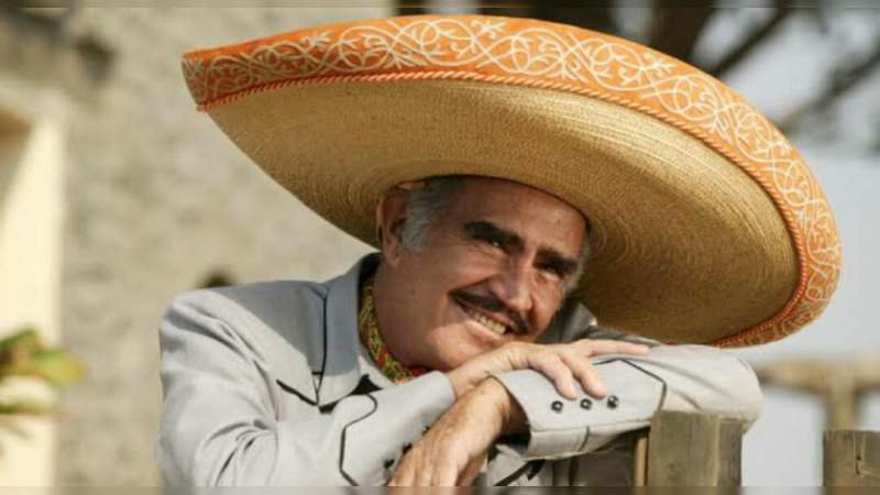 Vicente Fernández rechazó transplante de hígado, porque podía provenir de un homosexual 