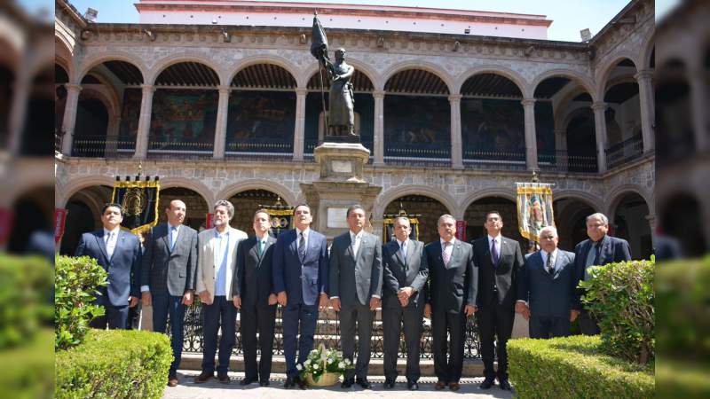 La educación debe ser la base de la transformación: Luciano Concheiro - Foto 1 