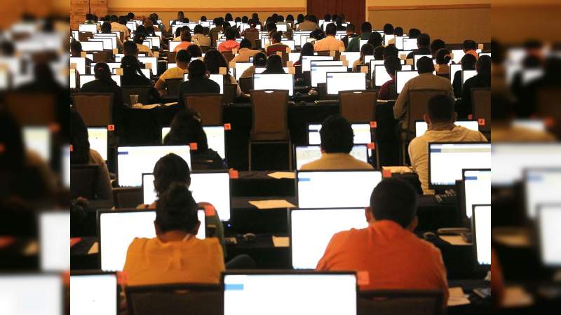 SEP suspende evaluaciones a maestros 