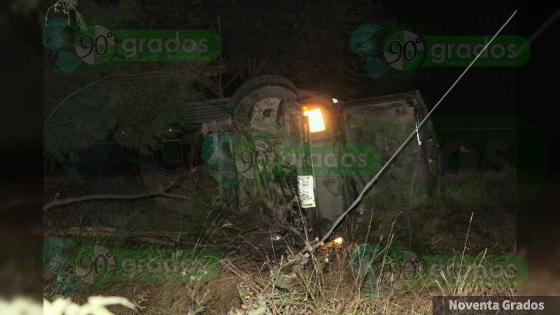 Lo matan durante persecución tras robarse camioneta en Jiquilpan, Michoacán 