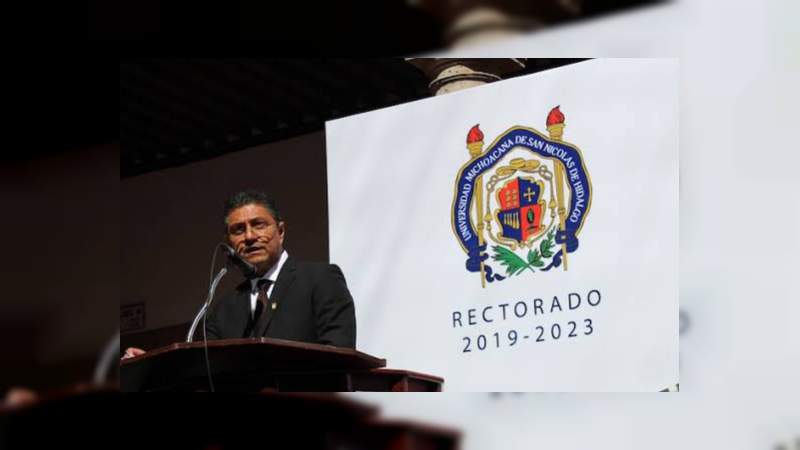 ¡Resucitando la UMSNH! Raúl Cárdenas lidiando entre desfalcos y números inflados 