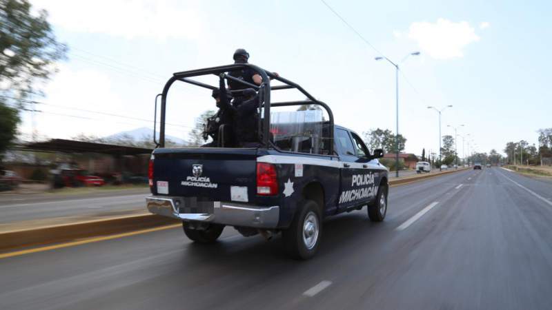 Recuperan vehículo robado con violencia en Morelia 