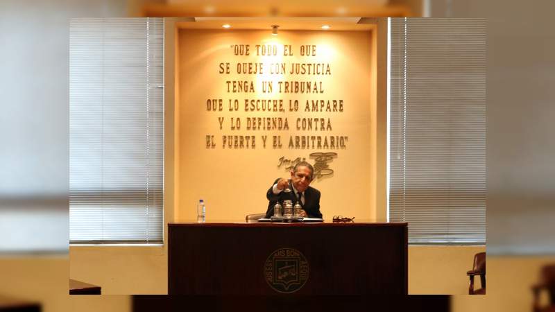 Después de 40 años de carrera judicial, se retira el magistrado civil Sergio Fernández Villagrán - Foto 2 