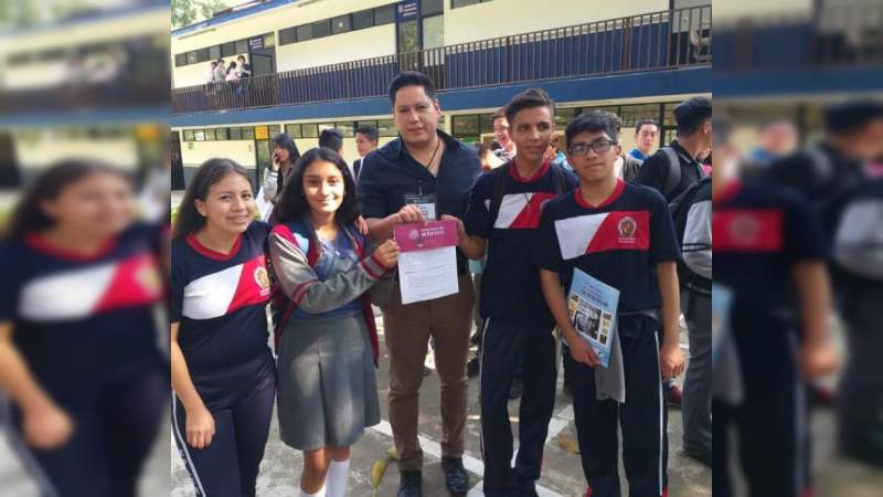 Bienestar paga becas a estudiantes de media superior y superior en Michoacán - Foto 1 