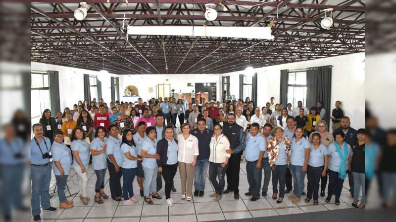 DIF Michoacán imparte capacitación del programa Comunidad DIFerente - Foto 0 