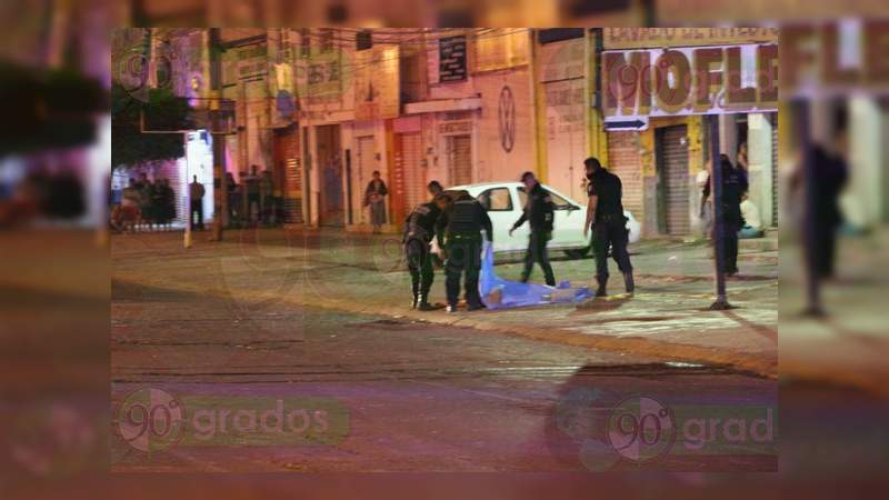 Choque e incendio en Celaya dejan un muerto y tres heridos - Foto 2 