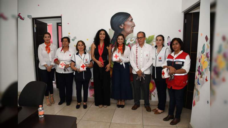Estudiantes morelianos muestran solidaridad con la Cruz Roja Mexicana - Foto 0 