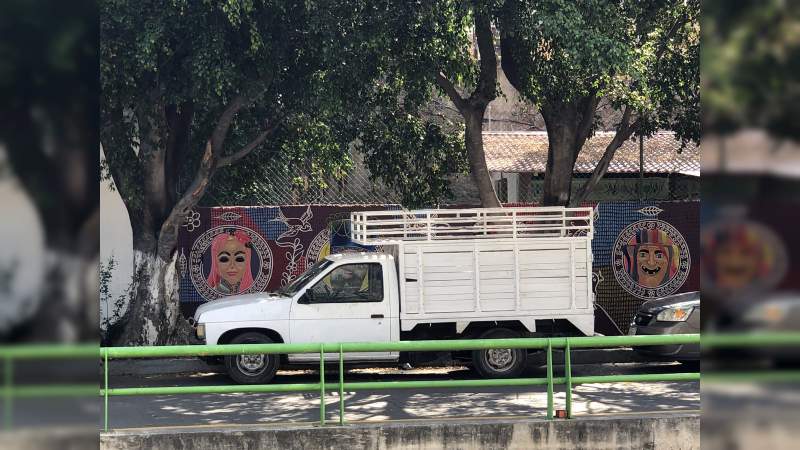 Encuentran 8 cadáveres dentro de una camioneta en Chilpancingo, Guerrero 