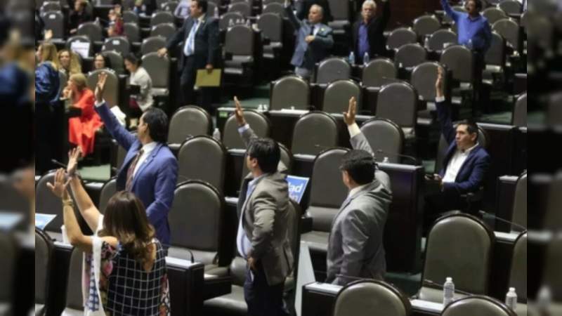 En agosto se aprobarían las leyes secundarias de la reforma educativa 