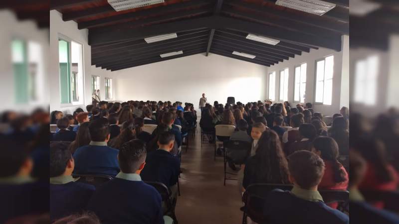 Arriba “Rutas de la Juventud” a Cotija y Zináparo; atiende a más de 500 adolescentes - Foto 2 