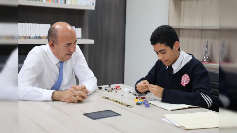 Marco Antonio, joven talento de la física, que es orgullo de Michoacán - Foto 0 