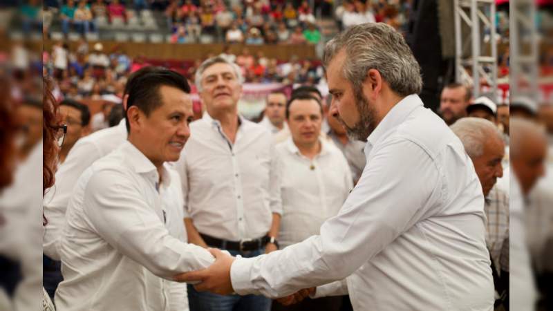 Es hora de tender puentes; vamos a construir con Morena la 4T: Carlos Torres Piña. 