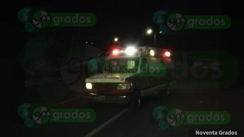 Muere motociclista al derrapar en Zitácuaro, Michoacán  