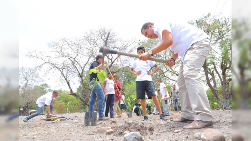 Reforesta Sedesoh primaria de Comunidad Modelo de Úspero - Foto 2 