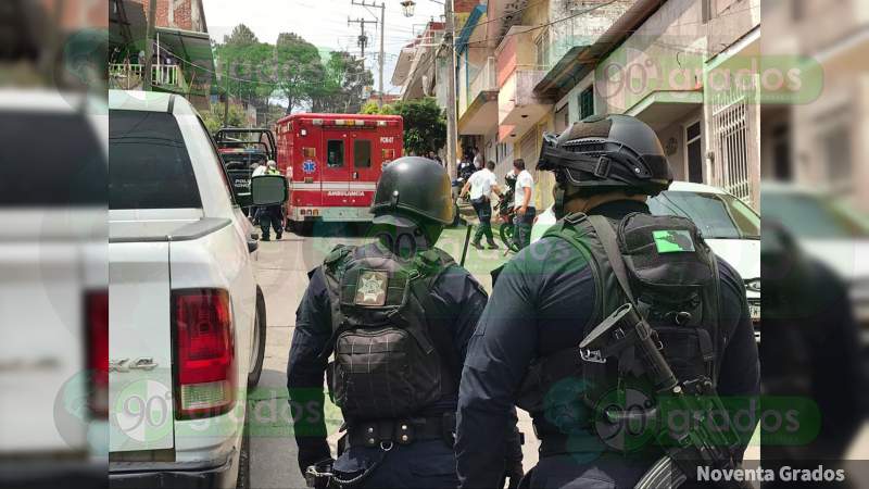 Acribillan a dos hombres cerca del Mercado de La Charanda en Uruapan, Michoacán 