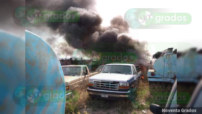 Se incendia corralón en Tarímbaro, Michoacán - Foto 1 