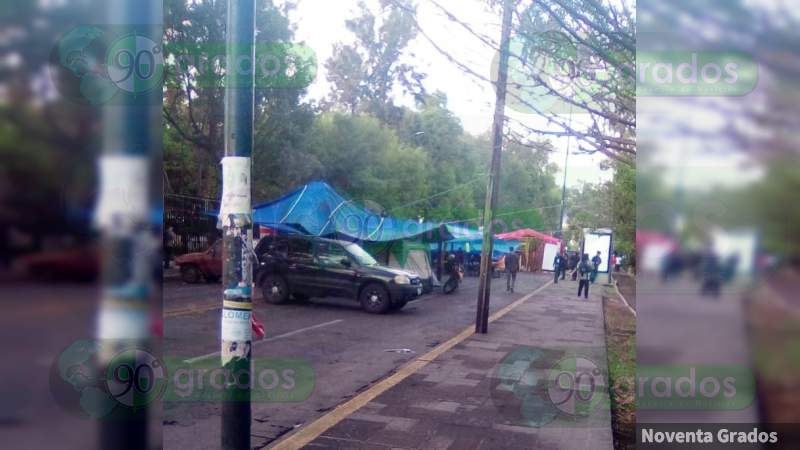 SNTE cumple 11 días de bloqueo a la avenida Ventura Puente 