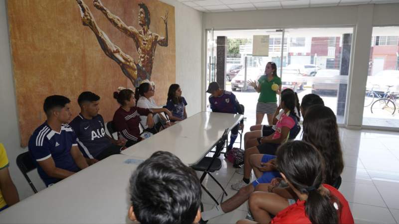 Inician concentración selecciones femenil y varonil de Street Soccer, rumbo al nacional - Foto 1 