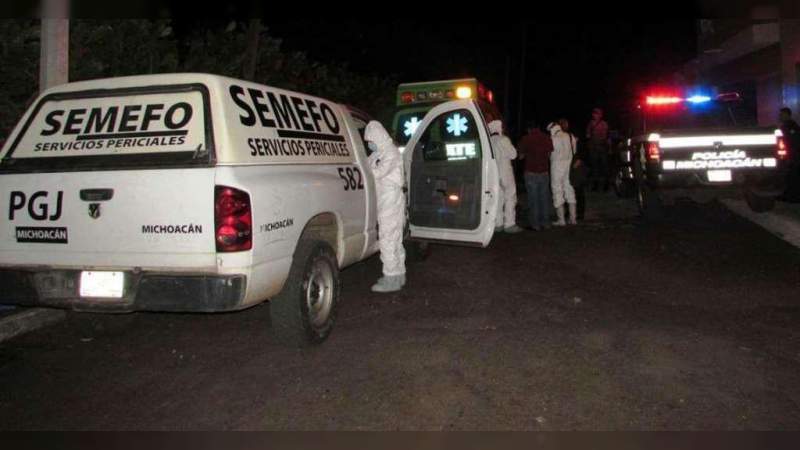Asesinan a tres en Uruapan, dos, entre ellos una mujer son decapitados  