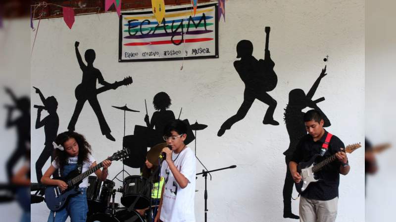Exitosa presentación de las bandas de rock Luna Infinita, Rebels y Delixir en Ecaym Morelia - Foto 2 