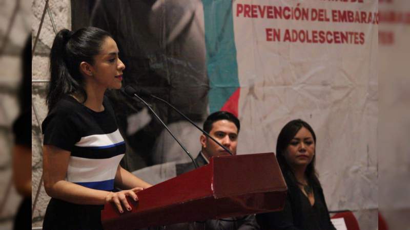 Embarazo adolescente, tema de salud pública imprescindible en las agendas políticas: Coespo  - Foto 0 