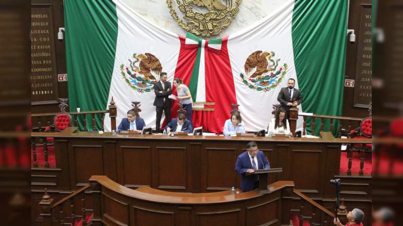 Promoverá Fermín Bernabé fortalecimiento en generación de iniciativas en Congreso de Michoacán - Foto 1 