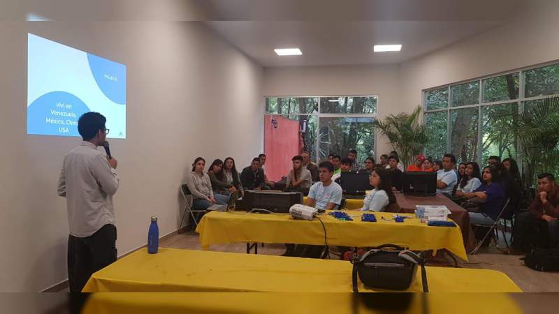Inicia competencia juvenil y creación de proyectos sustentables en Startup Weekend Uruapan - Foto 1 
