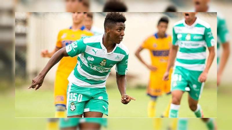 Futbolista mexicano se vio involucrado en un fatal accidente, hay dos muertos - Foto 0 