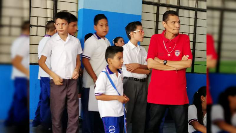 El lunes inicia última semana del ciclo escolar 2018/2019, en la región Apatzingán 70 mil alumnos iniciaran periodo vacacional de verano - Foto 1 