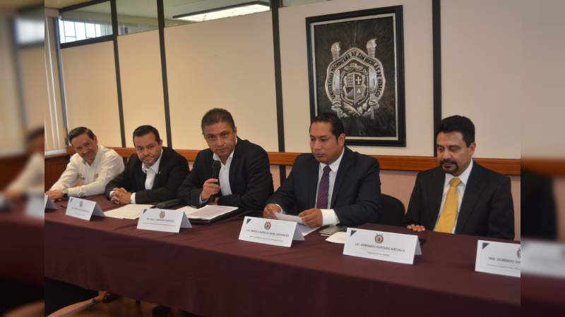 Entregan constancias a defensores públicos que estudiaron Purépecha - Foto 2 
