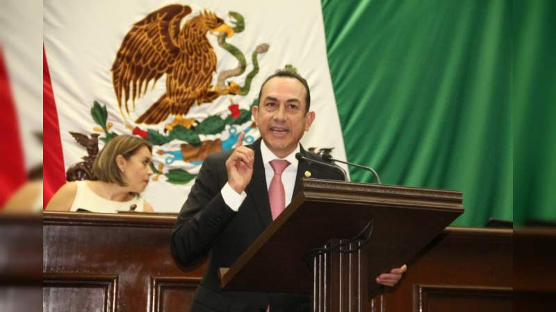 Para fortalecer a la UMSNH, plantea Antonio Soto modificar Sistema de Jubilaciones y Pensiones - Foto 0 
