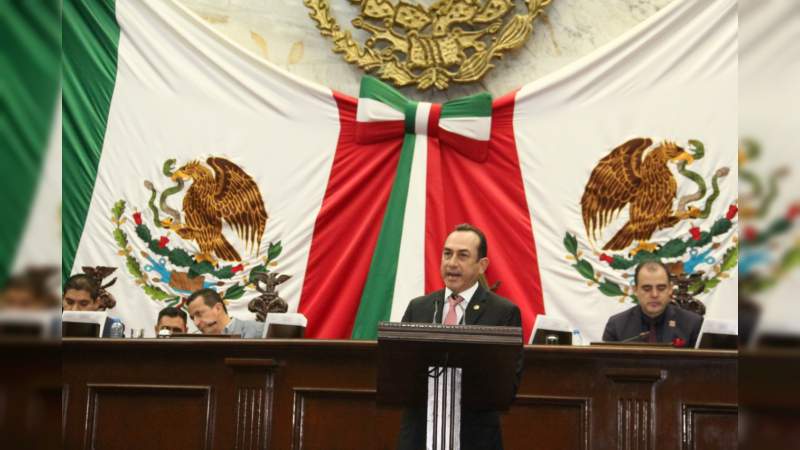 Para fortalecer a la UMSNH, plantea Antonio Soto modificar Sistema de Jubilaciones y Pensiones - Foto 1 
