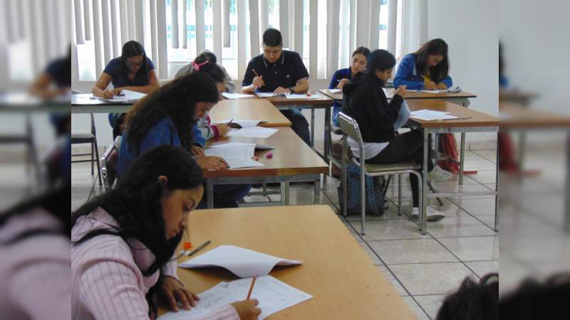 Aún con cupo, licenciaturas semiresidenciales en el IMCED 