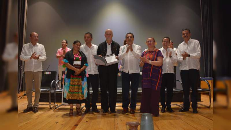 Presentan la Carta de la Tierra en idioma purépecha - Foto 1 