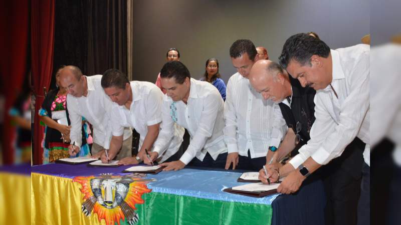 Presentan la Carta de la Tierra en idioma purépecha - Foto 4 
