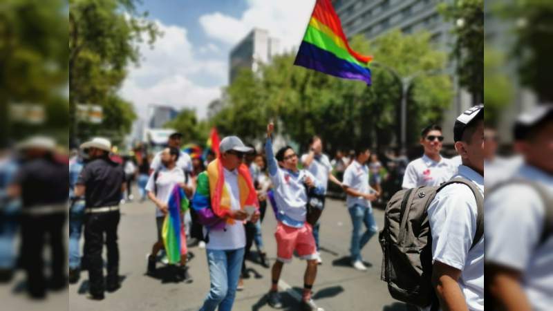 Celebran la 41 edición de la marcha por el Orgullo Gay en la CDMX - Foto 1 