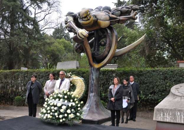 Realizan homenaje luctuoso a David Alfaro Siqueiros - Foto 0 