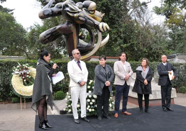 Realizan homenaje luctuoso a David Alfaro Siqueiros - Foto 1 
