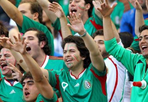FIFA multa a México con casi 400 mil pesos por grito de ¡Eeeeeeee Puuu...!  